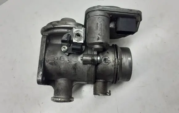BMW 7 E65 E66 EGR valve 7791480