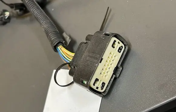 Volvo V40 Parking sensor (PDC) wiring loom 31327377AE