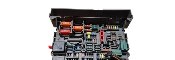 BMW 1 E81 E87 Fuse module 9119446