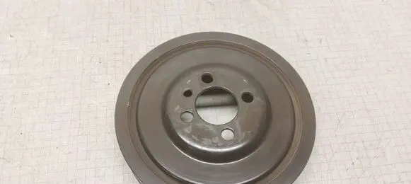 Volkswagen PASSAT B6 Crankshaft pulley 03G105243