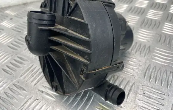 Mercedes-Benz C W204 Secondary air pump A0001406785