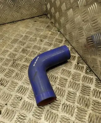 Audi A4 S4 B5 8D Intercooler hose/pipe