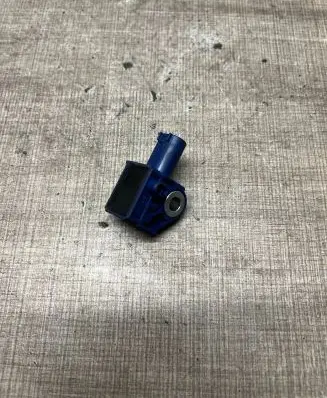 Mercedes-Benz C W204 Airbag deployment crash/impact sensor A2128204926 5WK43872
