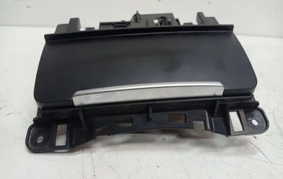 Audi A4 S4 B8 8K Car ashtray 8K0857951