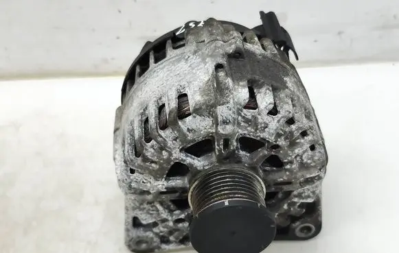 Renault Trafic III (X82) Generator/alternator 231008648R 2722637B FG18T191