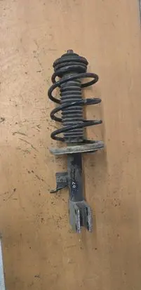 Citroen C4 I Front shock absorber with coil spring