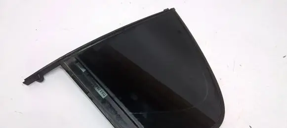 BMW 7 F01 F02 F03 F04 Rear vent window glass 7177849