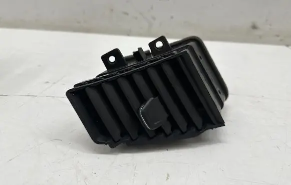 Opel Grandland X Dashboard side air vent grill/cover trim 0022709001 YP00062877