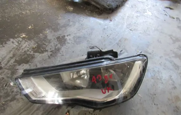 Audi A3 S3 8V Headlight/headlamp 8V0941003A 01074003AJ 1LJ01074003