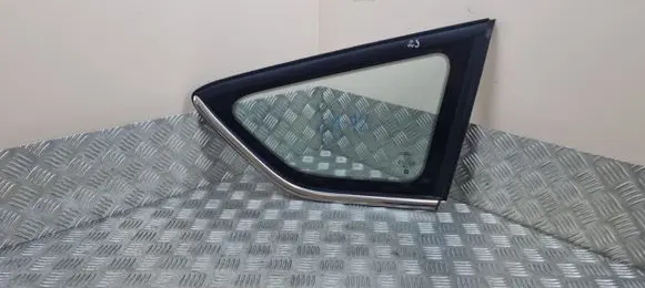 Ford Kuga II Rear side window CV44S29750C