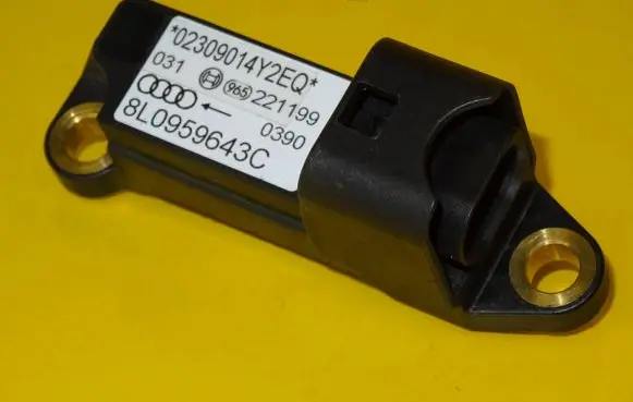 Audi A3 S3 8P Airbag deployment crash/impact sensor 8L0959643C