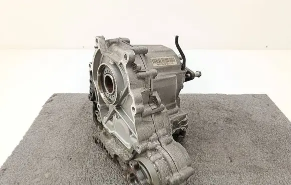 BMW 5 F10 F11 Gearbox transfer box case 7649783 7649785