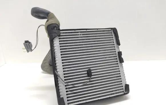 Air conditioning (A/C) radiator (interior)