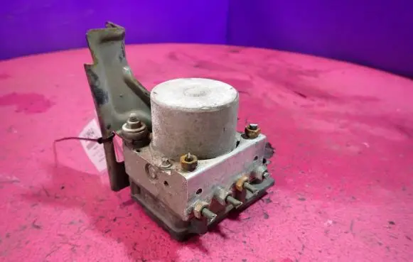 Nissan Micra ABS Pump 47660AX600