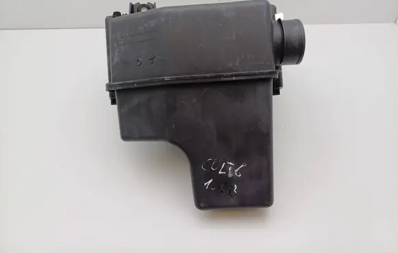 Mitsubishi Colt Air filter box MN130286