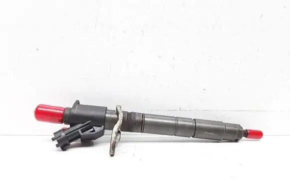 Volvo V60 Fuel injector 31303238 0445116046