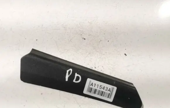 Seat Toledo III (5P) Other front door trim element 5P0857578