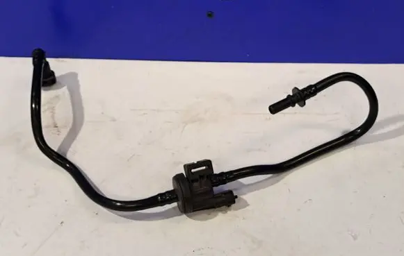 Jaguar XE Engine mount vacuum valve BW939C915AA 0280142478