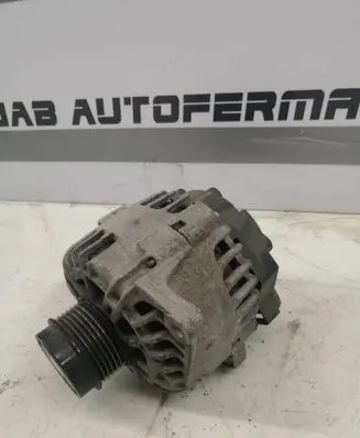 KIA Ceed Generator/alternator 373002B760 135V110A 2616559