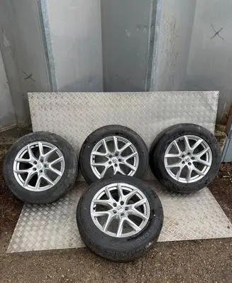 Volvo XC60 R18 alloy rim 