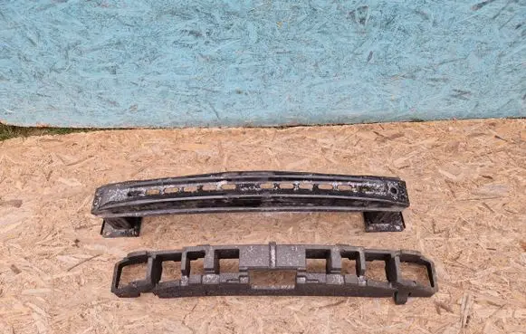 Skoda Octavia Mk3 (5E) Front bumper support beam 5E0807101pmi