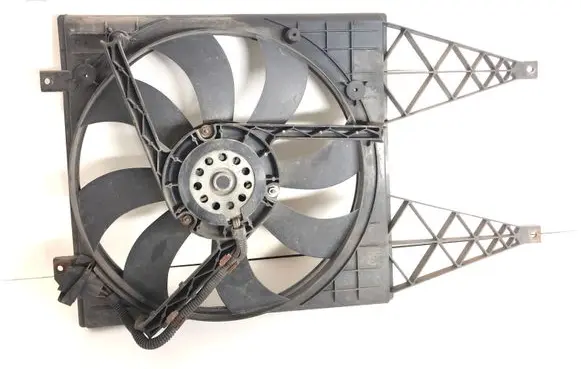 Skoda Fabia Mk2 (5J) Radiator cooling fan shroud