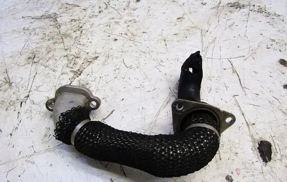 Jeep Cherokee EGR valve line/pipe/hose 1111