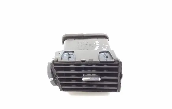 Infiniti Q70 Y51 Dash center air vent grill 687531ME0B