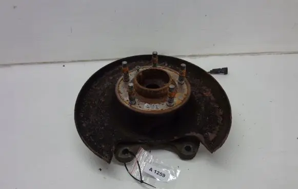 Chevrolet Cruze Front wheel hub 12778854