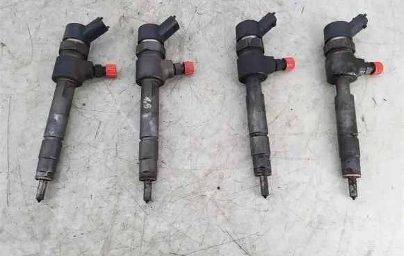 Fiat Stilo Fuel injectors set 