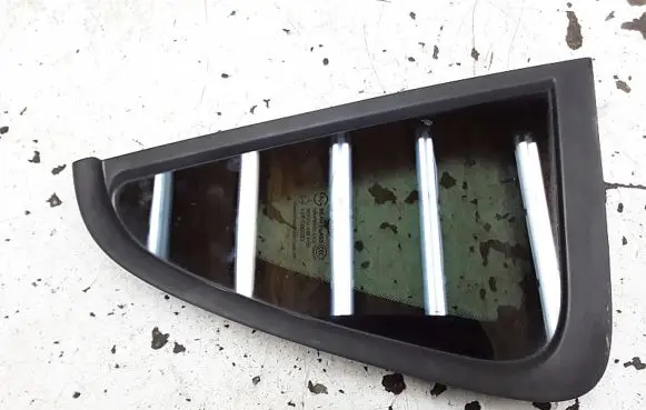 KIA Soul Rear side window e443r000083