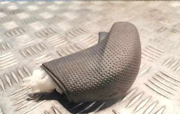 Mitsubishi Pajero Gear lever shifter trim leather/knob