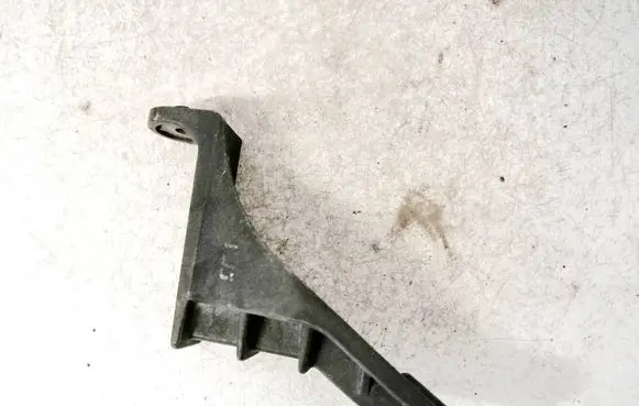 KIA Venga Front bumper mounting bracket