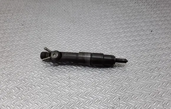 Volvo S80 Fuel injector 046130201F
