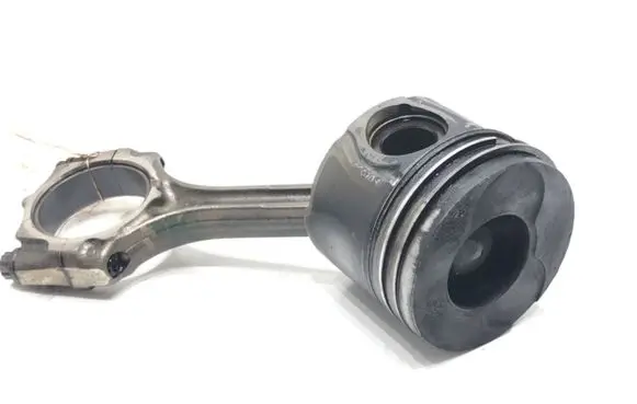 Toyota Yaris Piston with connecting rod 1ND