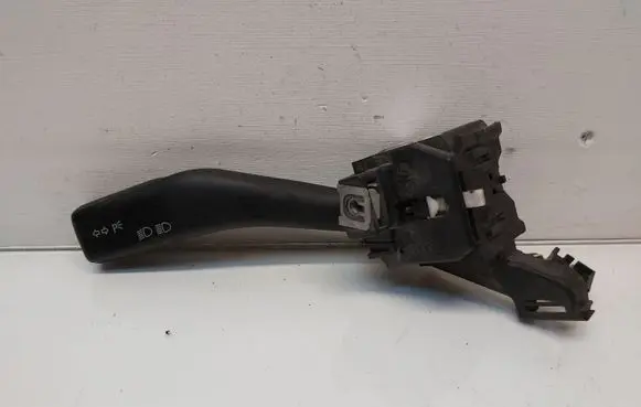 Volkswagen Touran I Indicator stalk 1K0953513