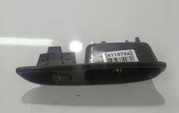 Volvo S60 Electric window control switch 9472275