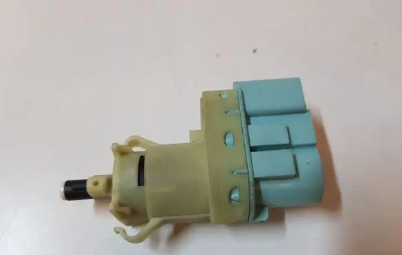 Ford Mustang VI Brake pedal sensor switch GL3T96854BA