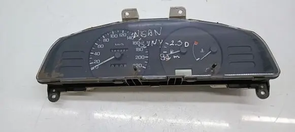 Nissan Sunny Speedometer (instrument cluster)