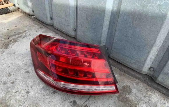 Mercedes-Benz E W212 Rear/tail lights A2129060703