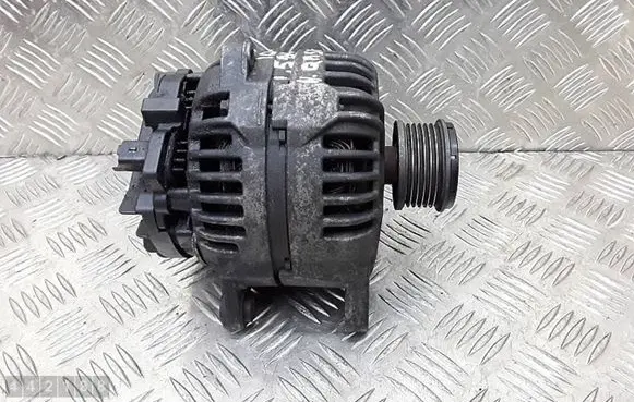 Nissan Qashqai Generator/alternator 0124525140