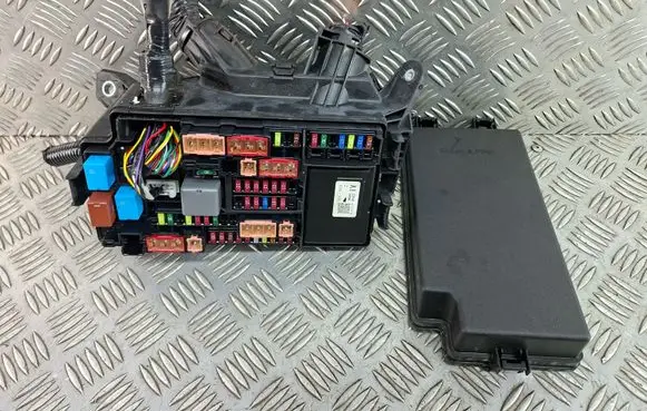 Toyota Corolla E210 E21 Fuse box set 8264147050A 8266202C50