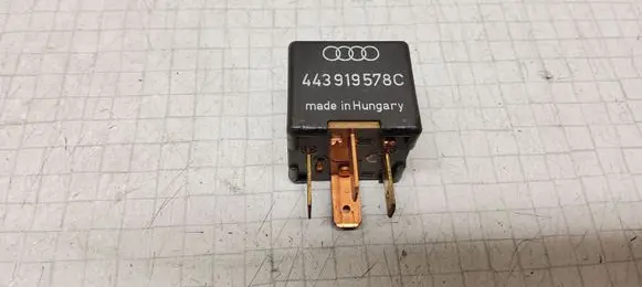 Audi A6 S6 C4 4A Other relay 443919578C 899519