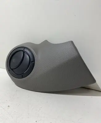 Dacia Sandero Dashboard side end trim 8200739443 39773M 1011383