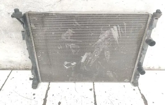 Renault Megane II Coolant radiator 8200357536 876963QE