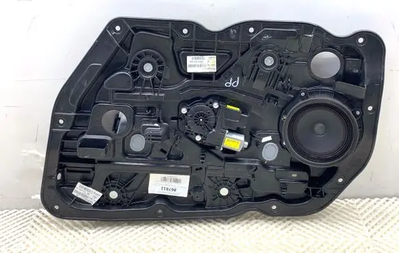KIA Ceed Front door window regulator with motor 82480A2311