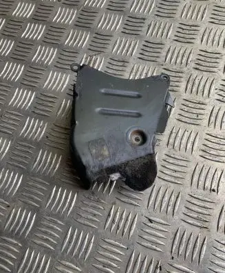 Audi A4 S4 B7 8E 8H Timing belt guard (cover) 038109147D