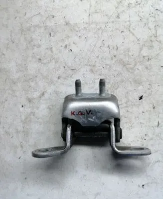 Toyota Avensis Verso Rear door upper hinge