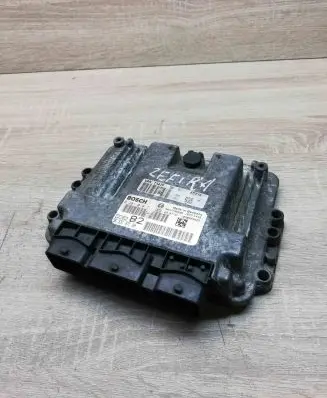 Peugeot 206 Engine control unit/module ECU 9653197180 0281010727