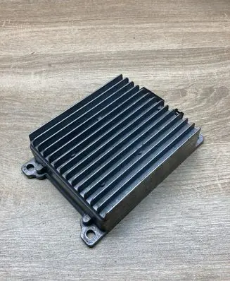 BMW 5 F10 F11 Battery control module 9240236 8ES010105